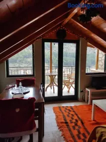 Kristi's Homes - "Beautiful Attic" in Dimitsana - Image 2