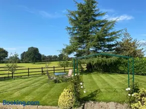 Bank Farm Cottages - Image 3