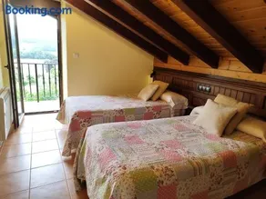 Apartamentos Toraya - Image 2