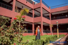Hotel Atlas - Image 1