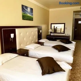 Hotel Chiirite - Image 2