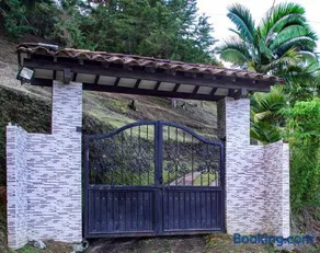 Hermosa finca con vista a la piedra y embalse de Guatapé, con jacuzzi y piscina - Image 3