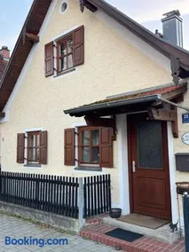 Kleines Landhaus - Image 1