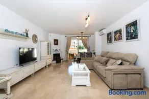 NEW ROYAL TORREQUEBRADA BEACH ideal for families & groups - Image 5