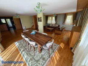 Grand chalet au centre - Image 2