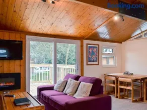 Cedar Lodge - Image 5