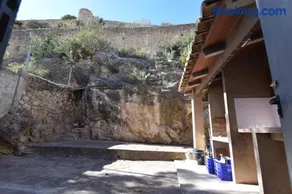 La Muralla Del Castillo - Image 1