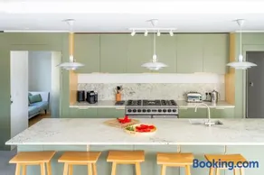 Heath House - Image 3