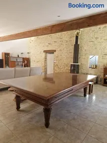 Demeure en pierre avec piscine privée - Image 3