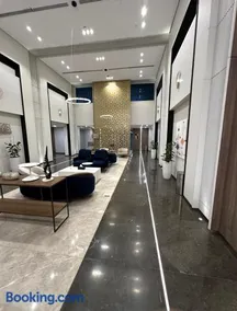 شقة بحي العزيزية الجنوبية - Image 1