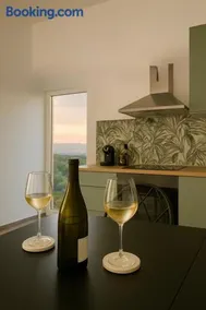 Sole Suite & Boutique Rooms - Image 1