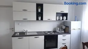 Apartment Tea - Image 3