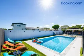 Havana Blue/Pool+Heater/Hard Rock/Gazebo/BBQ - Image 2