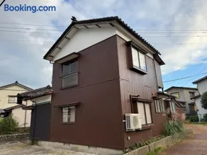鶴岡中心市街地戸建て一棟貸切ゲストハウス - Image 4
