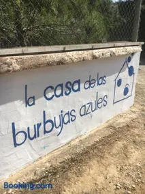 La Casa de Las Burbujas Azules - Image 5