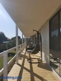 Blue Sky Blue Sea Holiday House Pets Welcome - Image 4