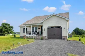 Salty Sea Lyons Landing - Pet friendly! - Image 1