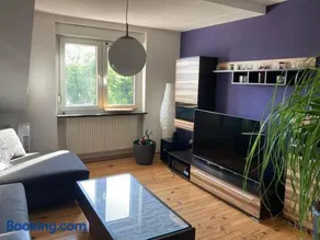 Sonnige Etagen-Wohnung, alleinige Nutzung, Wasserbett - Image 1