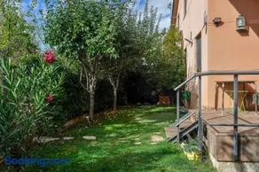 Acogedora casa con verde jardín by CABANA Rentals - Image 2