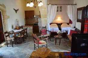 Anna's Stone House - Image 3