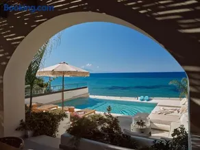 Oriana, Beachfront villa, few steps from the Ionian sea - Image 2