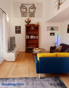 Spacieuse Dépendance Duplex 50 M2 Classé 3 étoiles - Image 2