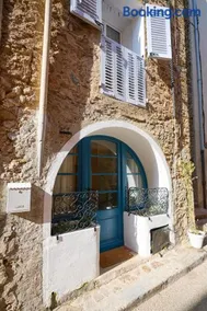 Romantic getaway in Bormes - Image 3