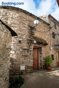 Casa Zambrana - Image 1