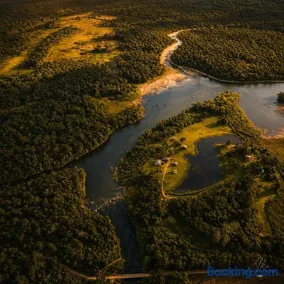 Aka Fishing Lodge - Image 2