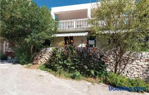 One-Bedroom Apartment In Tisno - Image 4