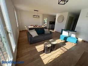 Appartement unique dans le domaine de la sangliere - Image 2