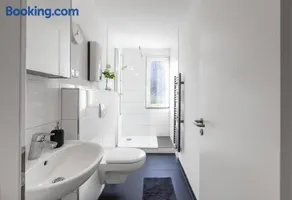 Glück Auf Apartments Am Stadtpark Duisburg - Image 3