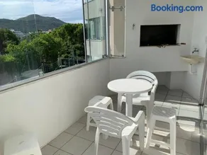 Conforto e lazer completo a 80m da Praia dos Ingleses, Floripa - Image 2
