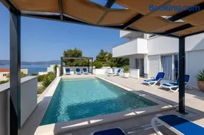Villa Mare - Image 1