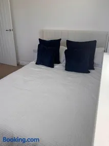 Contractors Nest - Image 3