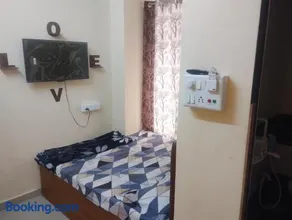 Hotel Metro Althan - Image 3