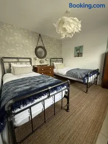 Highfield Terrace - Image 5