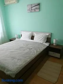 Апартамент за гости Соня Guest Apartment Sonya - Image 1