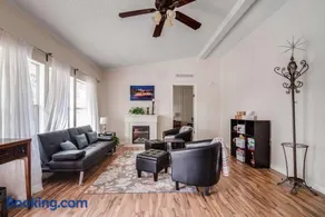 Canyon Lake-sweet Retreat - Image 3