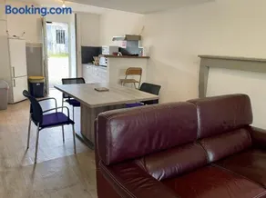 S17 Parking Wifi 2 chambres, 4 personnes Réduc à la semaine ou mois - Image 4