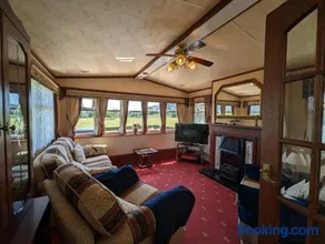The Lambourne 71 - Image 2