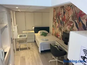 Suite Home - Image 1