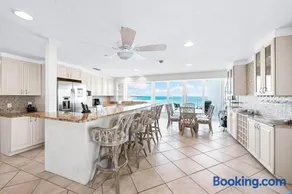 Jamaica Royale Beachfront Tower By Beachside Management - Image 4