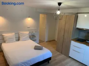 Cosy Corbeil Studio RerD 700m N7 - Image 3