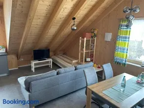 Holzliebe mit Donaublick - Image 2