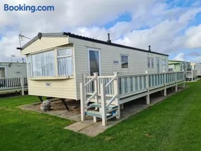 Torbay The Chase Ingoldmells 10 Berth 4 bedrooms - Image 1