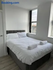 Train Station Apartments- 2 Beds-1 Beds - Image 2