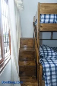 Casa en el Medio de todo Estacion tren Angamos - Image 1