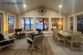 The Blue Bungalow, Seneca Lake - Image 1
