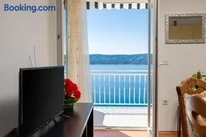 Seaview Apartment Ivana - Image 5